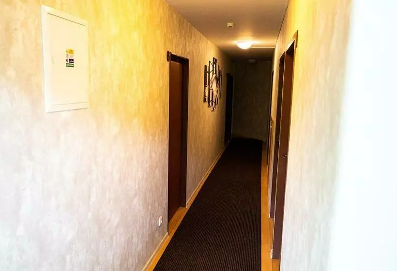 Majatalo Penzion Pri Parku