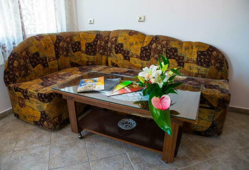 Pansiyon Pri Ani Guest House