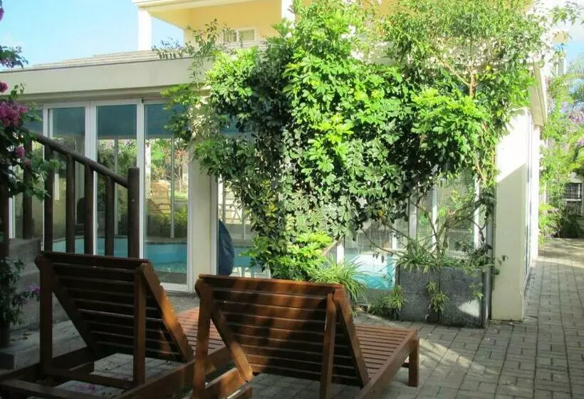 پانسیون Sacha Tourist Residence 1