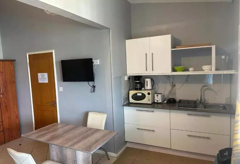 پانسیون Sacha Tourist Residence 1