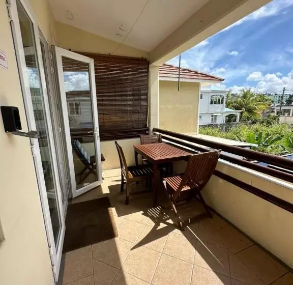 پانسیون Sacha Tourist Residence 1