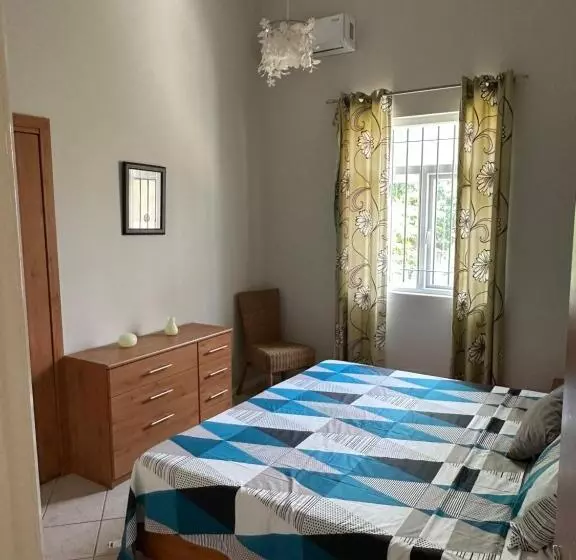 پانسیون Sacha Tourist Residence 1