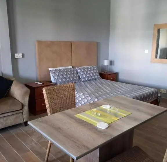 پانسیون Sacha Tourist Residence 1