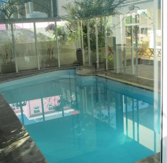 پانسیون Sacha Tourist Residence 1