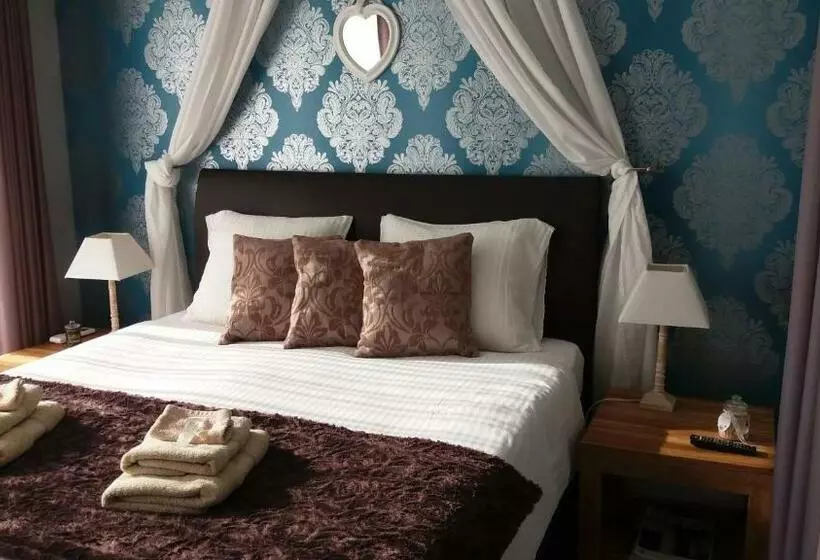 ベッドアンドブレックファースト Juliette S