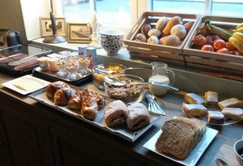 تختخواب و صبحانه Juliette S