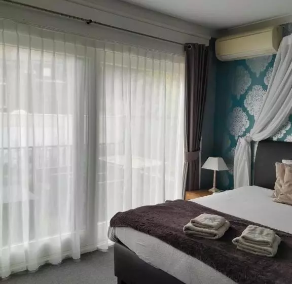 ベッドアンドブレックファースト Juliette S