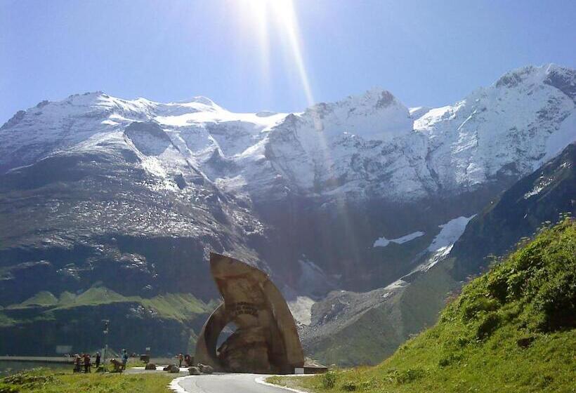 בית מלון כפרי Biobauernhof Kleinummerstall