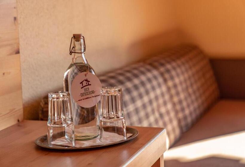 هتل Garni Hochwurzen