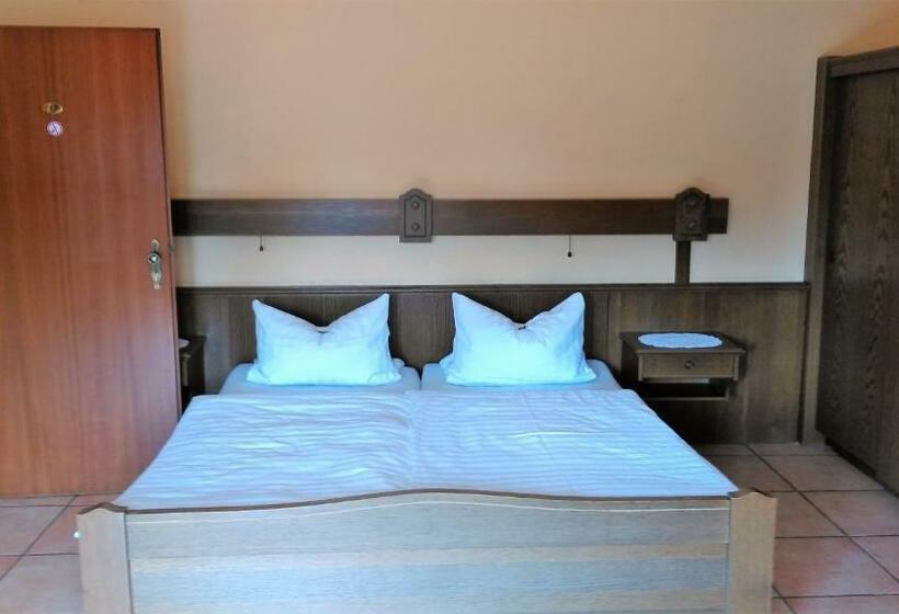 فندق Landhaus Im Kühlen Grunde Garni