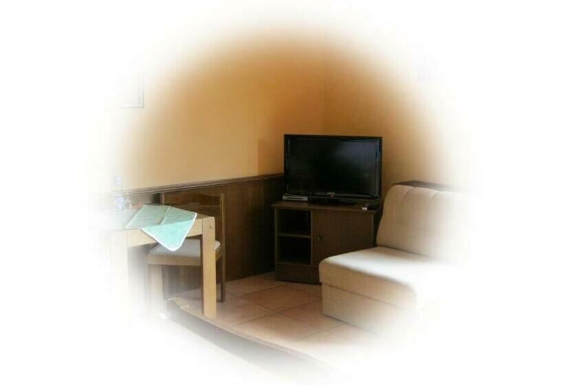 فندق Landhaus Im Kühlen Grunde Garni