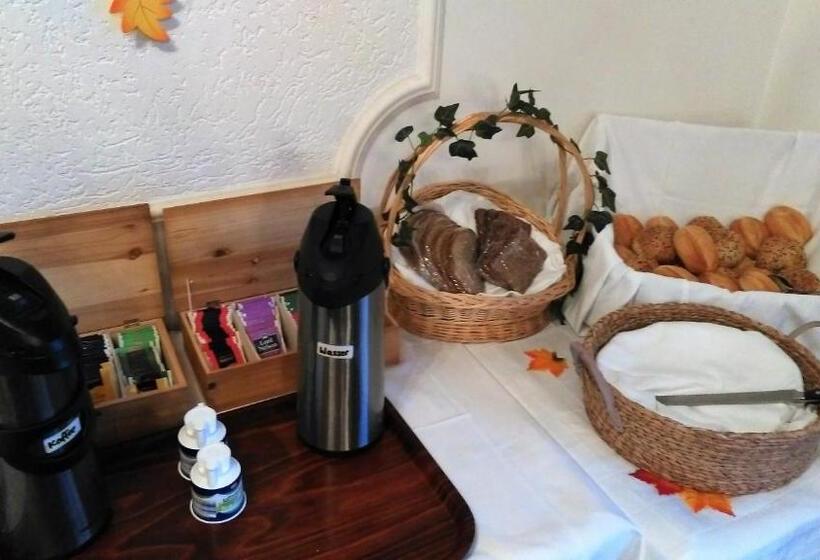 فندق Landhaus Im Kühlen Grunde Garni