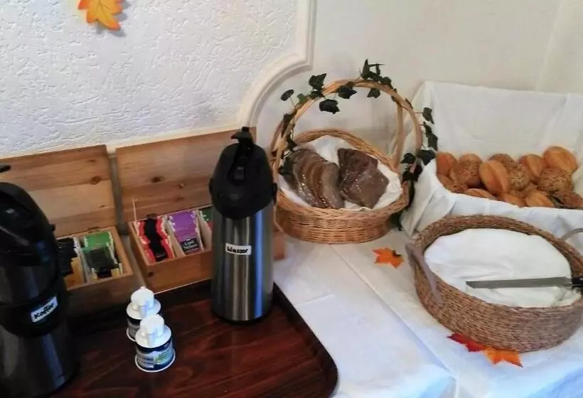 Hotelli Landhaus Im Kühlen Grunde Garni