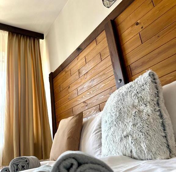 酒店 Red House Family