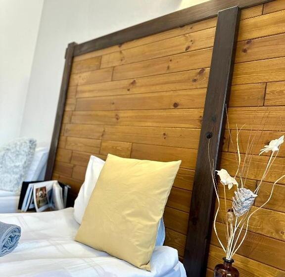 酒店 Red House Family