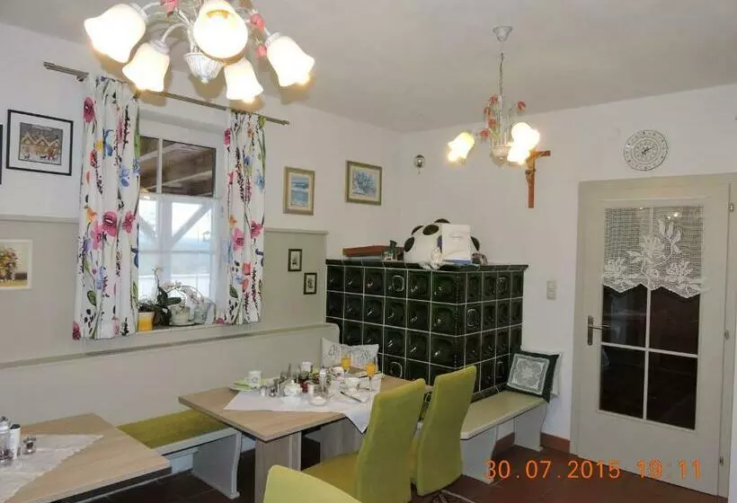 Majatalo Gästehaus Haagen