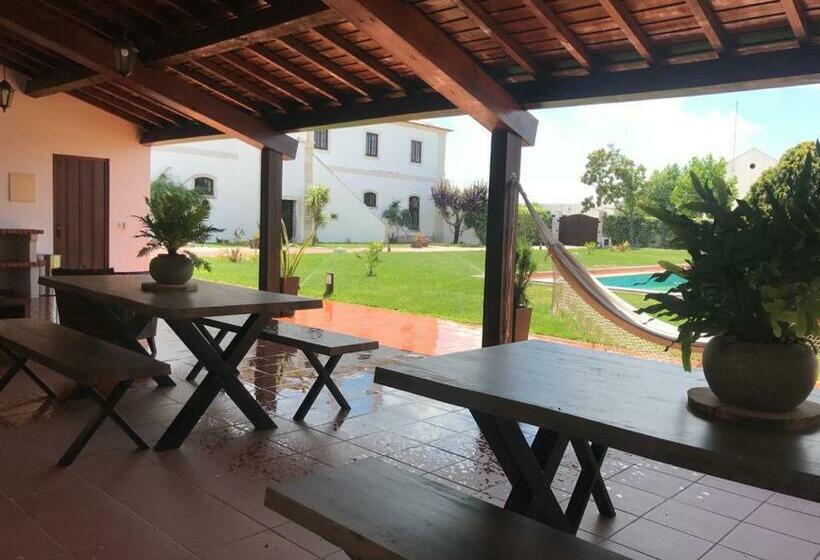 هاستل Quinta Da Atela