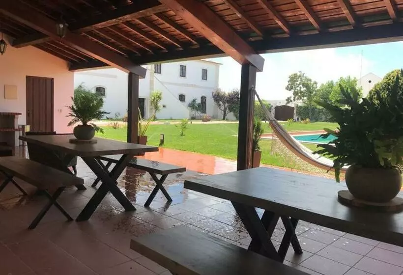 Retkeilymaja Quinta Da Atela