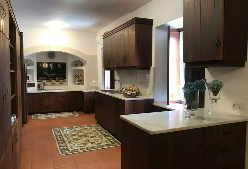 Retkeilymaja Quinta Da Atela