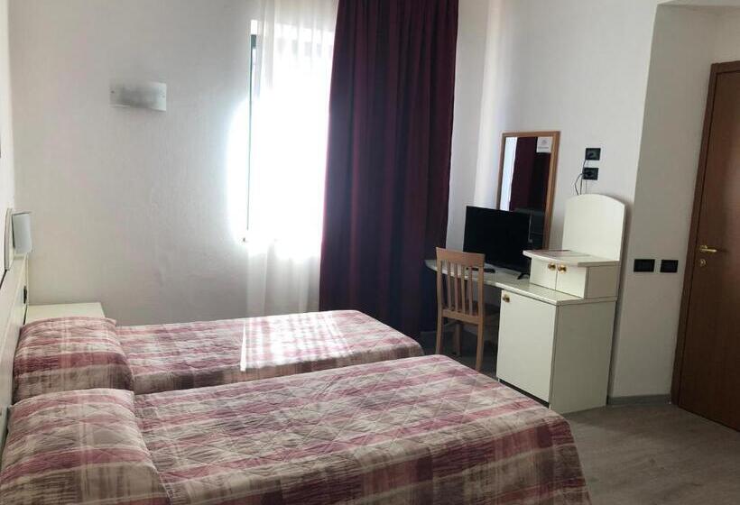 فندق Alpi Del Mare