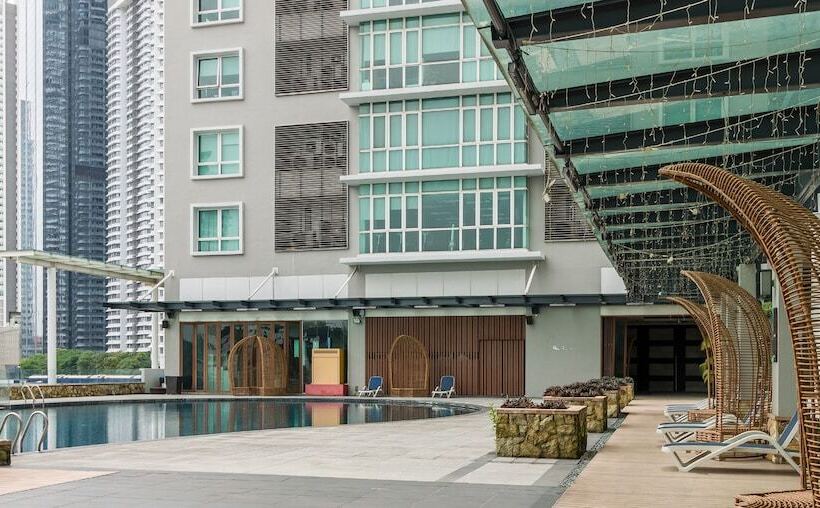 Dua Sentral Kuala Lumpur, Roam