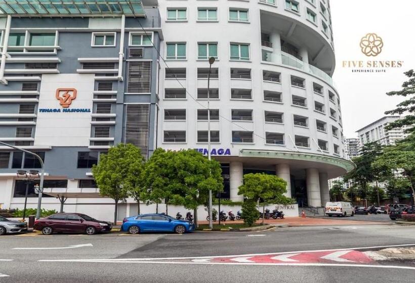 Dua Sentral Kuala Lumpur, Roam