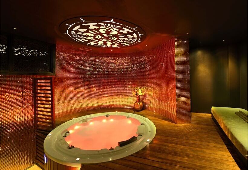 Adam Park Marrakech Hotel & Spa