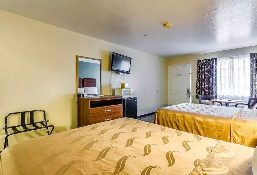 Hotel Baymont By Wyndham Willow Park