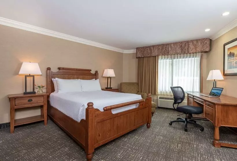 ホテル Best Western Plus Waterburystowe