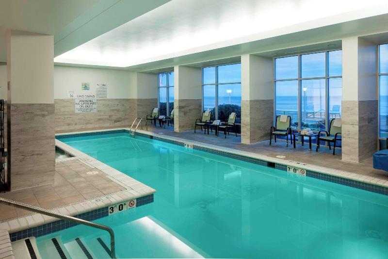 בית מלון כפרי Courtyard Virginia Beach Oceanfront/north 37th Street