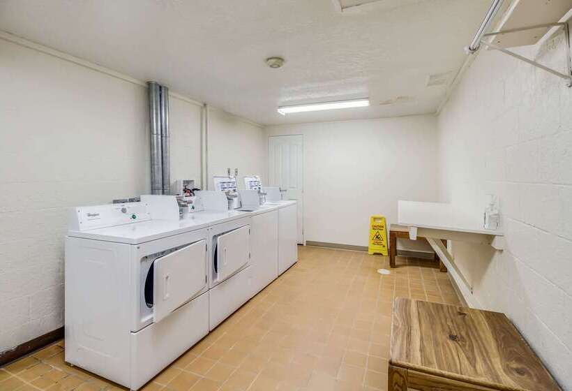 ホテル Econo Lodge, Downtown Custer Near Custer State Park And Mt Rushmore