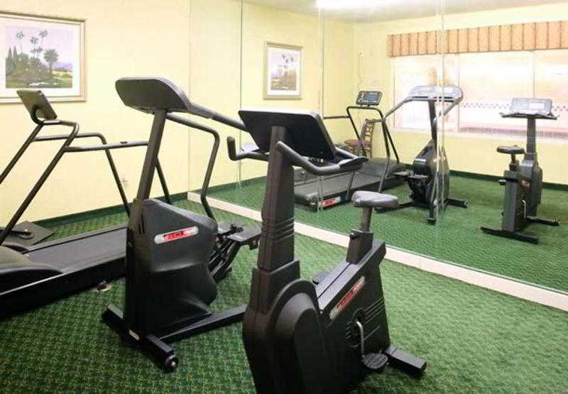 فندق Fairfield Inn & Suites Savannah Airport