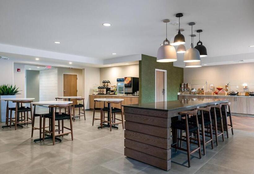 فندق Fairfield Inn & Suites Savannah Airport