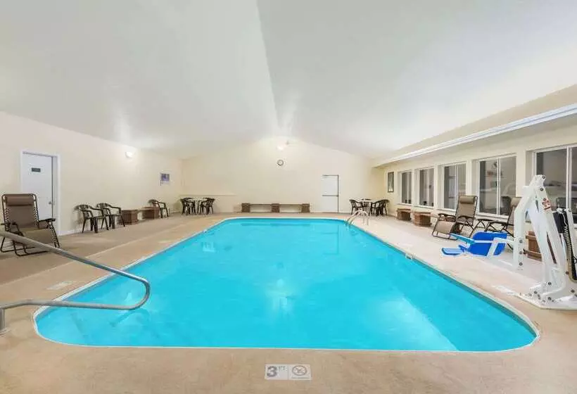 فندق Hawthorn Extended Stay By Wyndham Seville