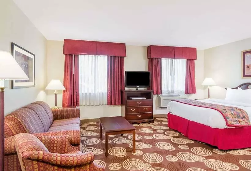 فندق Hawthorn Extended Stay By Wyndham Seville