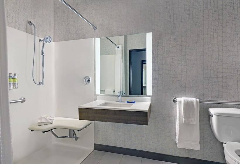 בית מלון כפרי Holiday Inn Express Newport, An Ihg