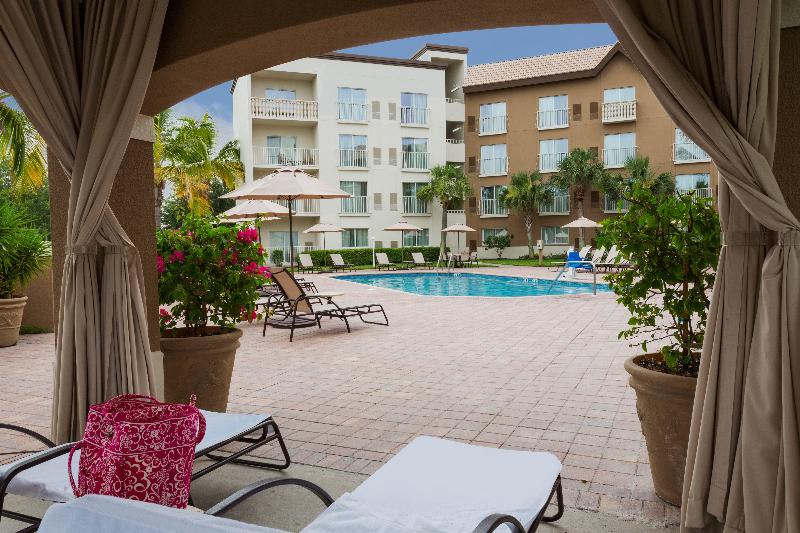 호텔 Holiday Inn Express & Suites Naples Downtown   5th Avenue, An Ihg