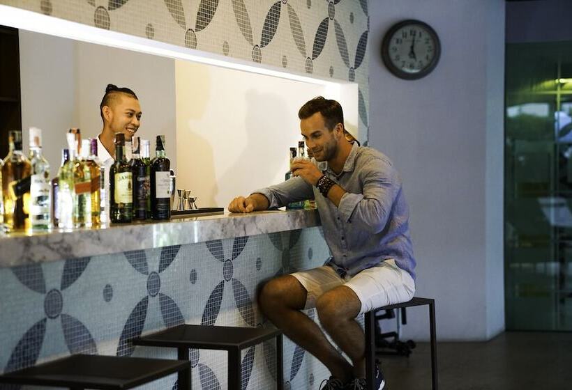 בית מלון כפרי Lit Bangkok