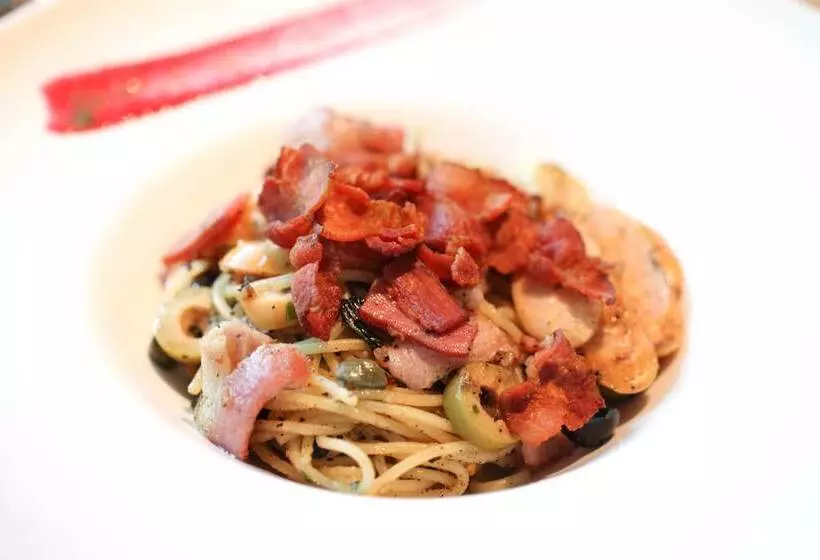 בית מלון כפרי Lit Bangkok