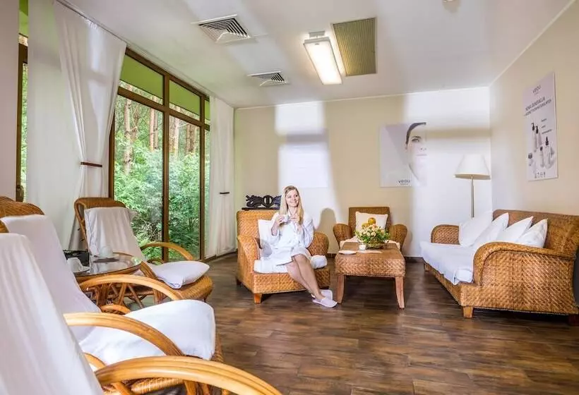 酒店 Ossa Conference & Spa