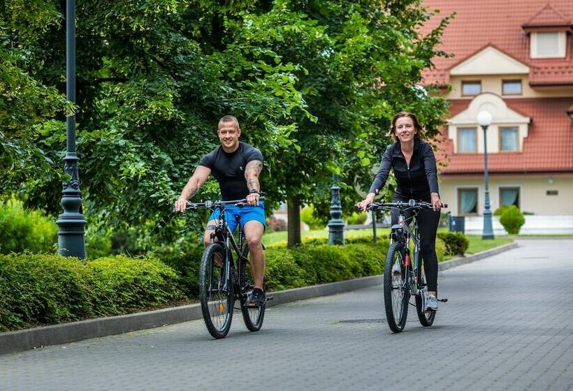 酒店 Ossa Conference & Spa