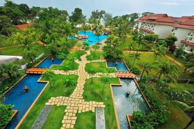 Отель Sand & Sandals Desaru Beach Resort & Spa