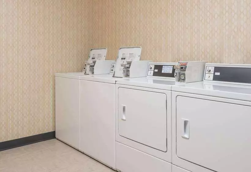 酒店 Wyndham Garden Williamsburg Busch Gardens Area