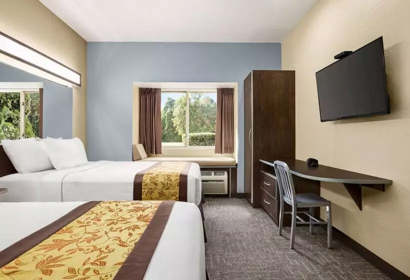 Microtel Inn & Suites By Wyndham Woodstock/atlanta North