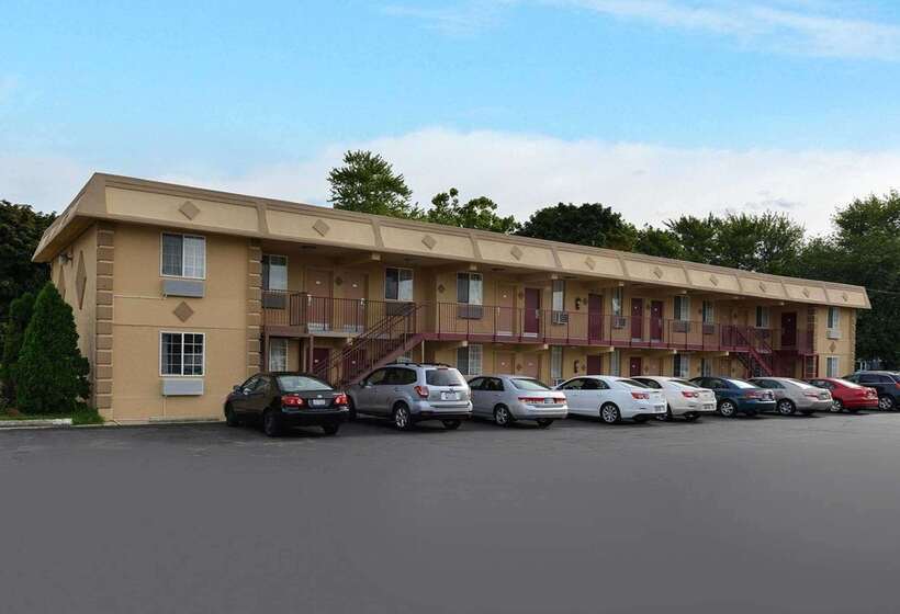 فندق على الطريق Rodeway Inn