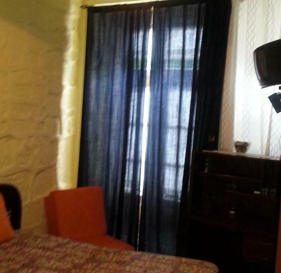 اقامتگاه Caldeira Guest House