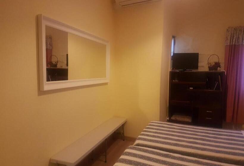 اقامتگاه Caldeira Guest House