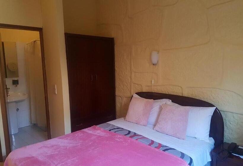 اقامتگاه Caldeira Guest House