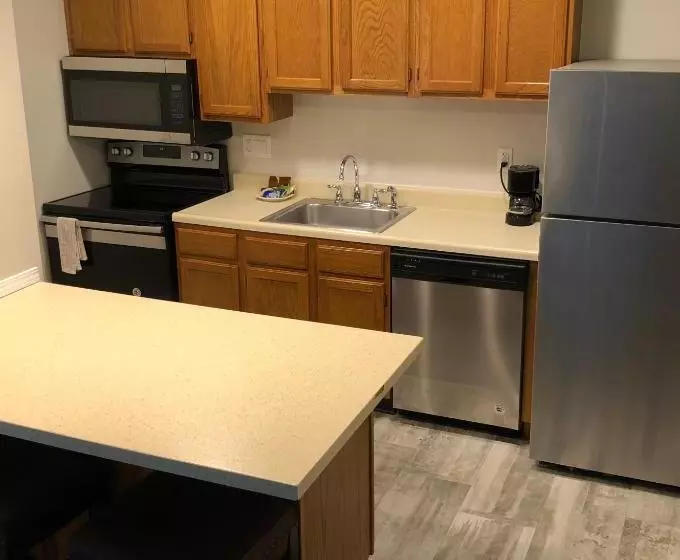 Sterling Hotel And Suites