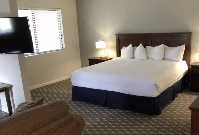 Sterling Hotel And Suites